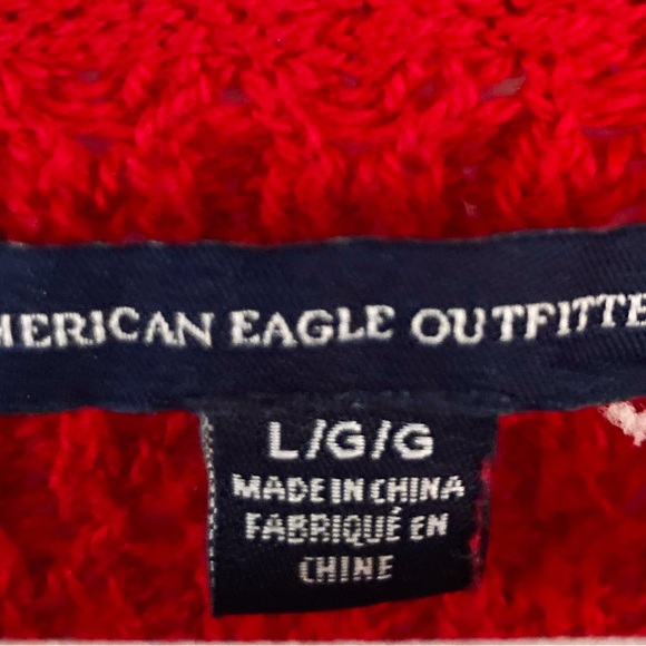 American Eagle Outfitters Vibrant Red V-Neck Sweater - Picture 2 of 3